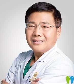 昆明柏德口腔連鎖院長蔡明河 昆明柏德口腔連鎖院長蔡明河