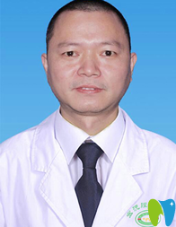 廈門(mén)宏沅膛口腔謝良偉主任