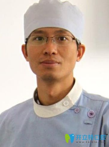 佛山粵冠牙科楊延龍醫(yī)生照片 佛山粵冠牙科楊延龍醫(yī)生照片