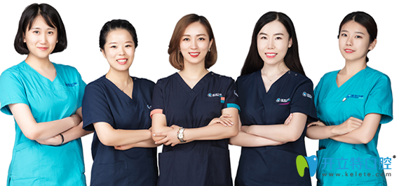 以<!--<i data=20240703-sp></i>-->瑩等組成的<!--<i data=20240703-sp></i>-->口腔的醫(yī)療團隊