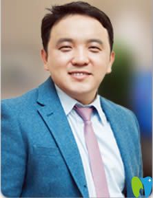 北京斯邁爾齒科特聘坐診醫(yī)生張棟梁圖 北京斯邁爾齒科特聘坐診醫(yī)生張棟梁圖