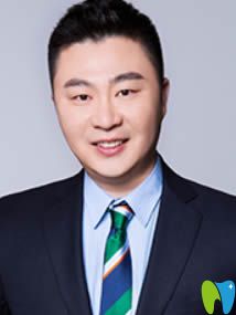 北京斯邁爾齒科門診院長兼全科主任楊雷照片