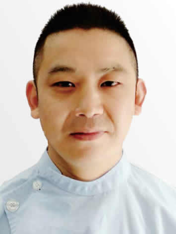 武漢優(yōu)益佳口腔門診部 楊高強(qiáng)