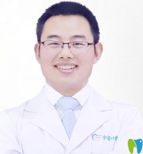 長沙中諾口腔蘇帥豪綜合科醫(yī)生 長沙中諾口腔蘇帥豪綜合科醫(yī)生