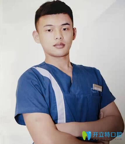 張小龍東營(yíng)鉑爾口腔醫(yī)生
