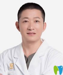 廣州柏德口腔.海珠院區(qū)醫(yī)師張會(huì)敏