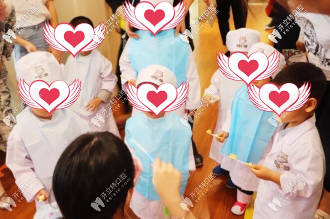 成都河馬口腔小小牙醫(yī)活動(dòng)現(xiàn)場(chǎng) 成都河馬口腔小小牙醫(yī)活動(dòng)現(xiàn)場(chǎng)