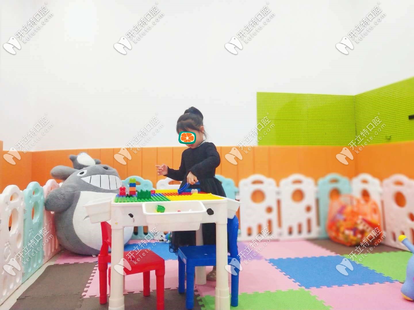 兒童玩耍區(qū) 兒童玩耍區(qū)