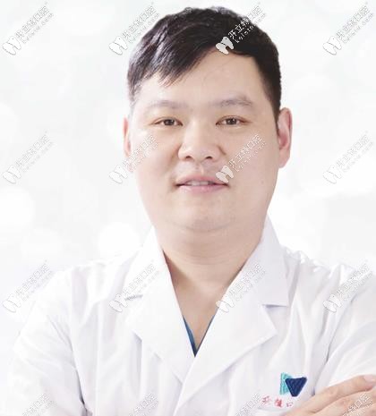 漯河眾植口腔劉坤鵬