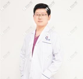 杭州雅樂口腔韋世豪