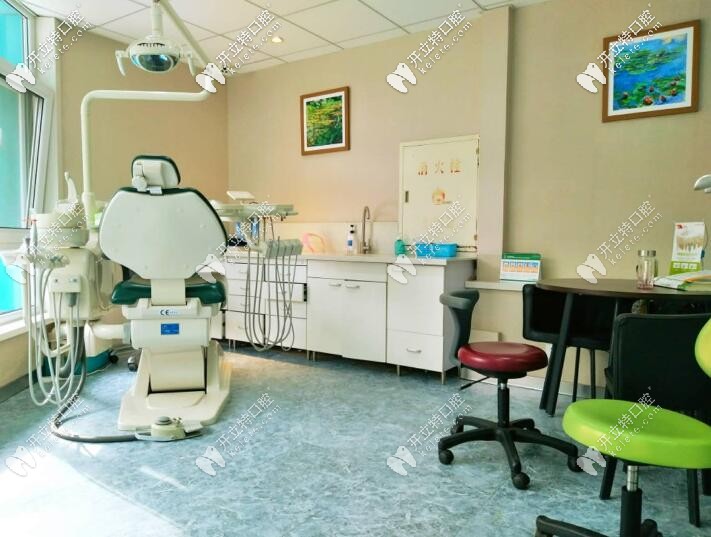 遼寧<!--<i data=20240703-sp></i>-->口腔醫(yī)院診室