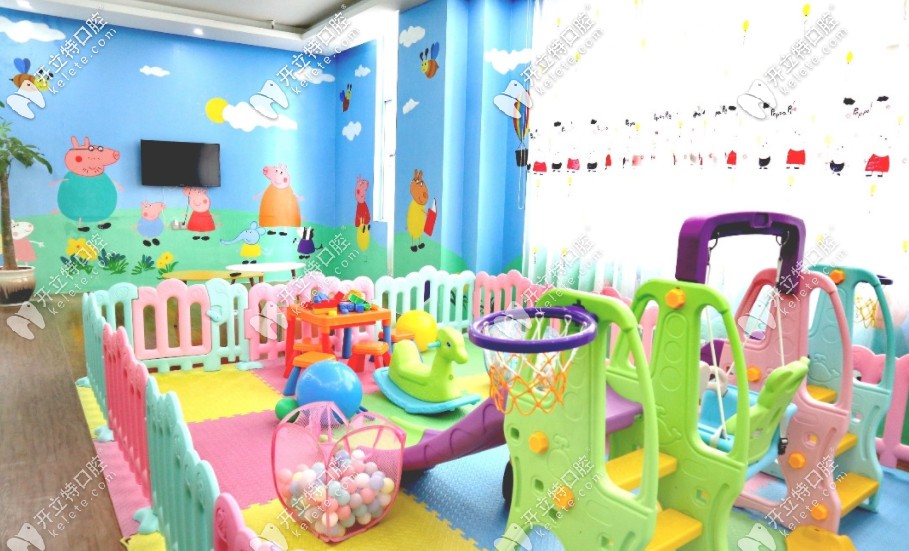 兒童游玩區(qū) 兒童游玩區(qū)