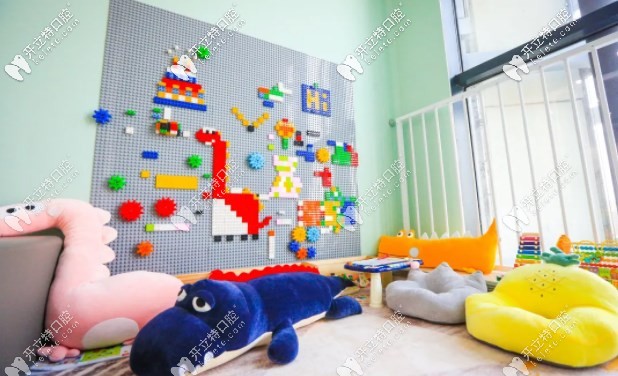 尚善口腔兒童娛樂區(qū)