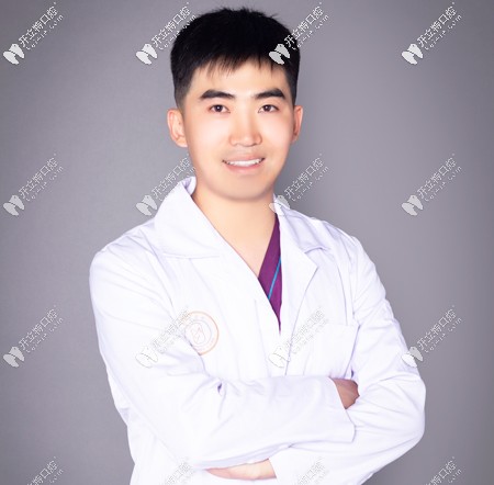 忻州恒倫口腔大夫龐瑀