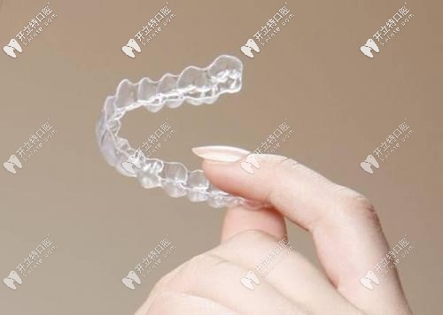 隱形牙套透明真好看 隱形牙套透明真好看