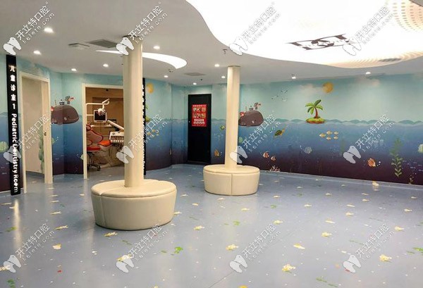 劃分嚴(yán)明的診室