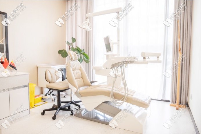 <!--<i data=20240703-sp></i>-->診療室