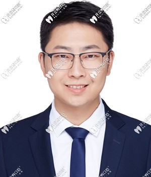 賽弗口腔：王明輝醫(yī)生