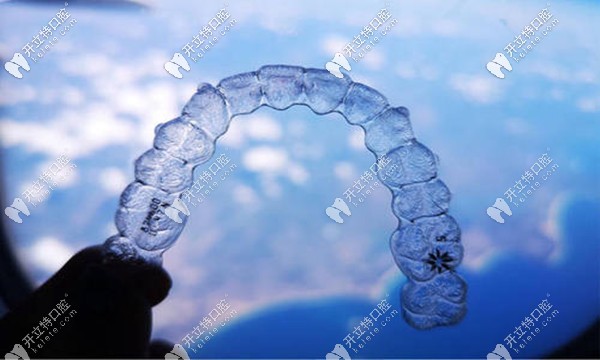 美蘭湖店時(shí)代天使隱形矯正