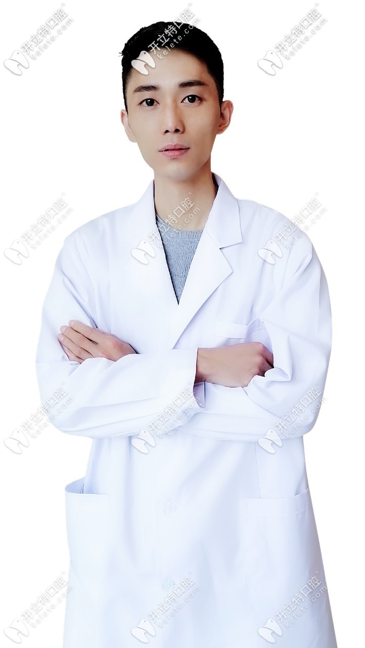 欒利民