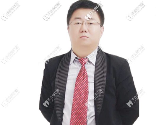 米蘭口腔矯正周醫(yī)生