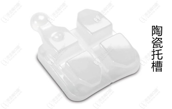 骨性錯(cuò)頜選擇奧美科Symetri陶瓷托槽矯正時(shí)考慮的五個(gè)因素