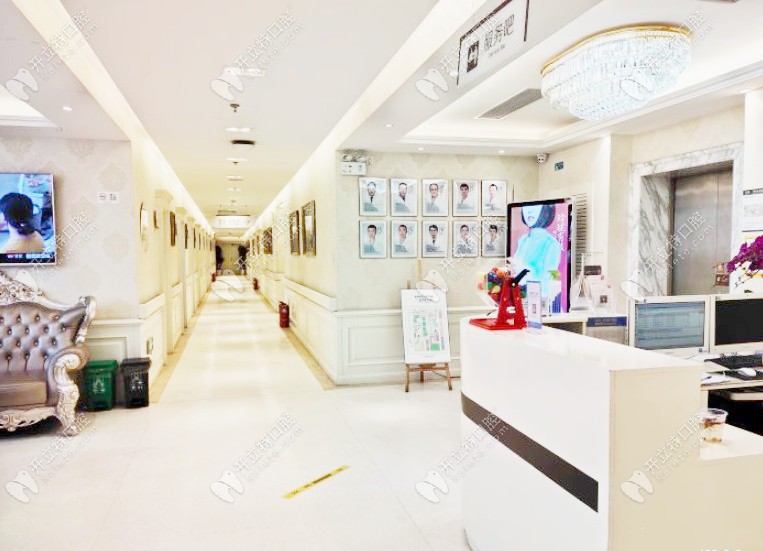 圣嘉新大廳走廊 圣嘉新大廳走廊