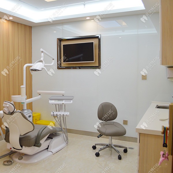 昆明德韓口腔治療室